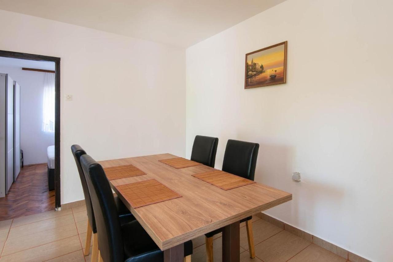 Apartments Ljiljana Orebić Eksteriør bilde