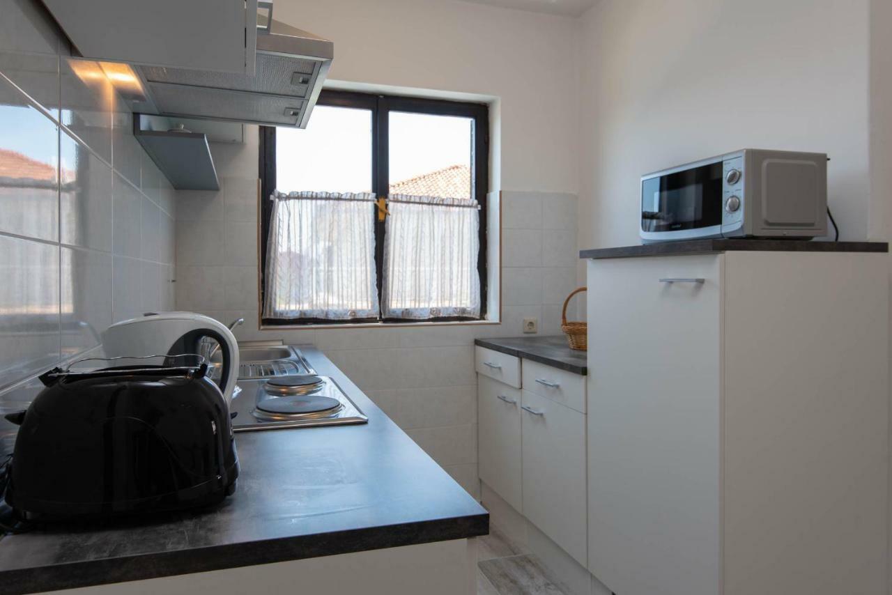 Apartments Ljiljana Orebić Eksteriør bilde