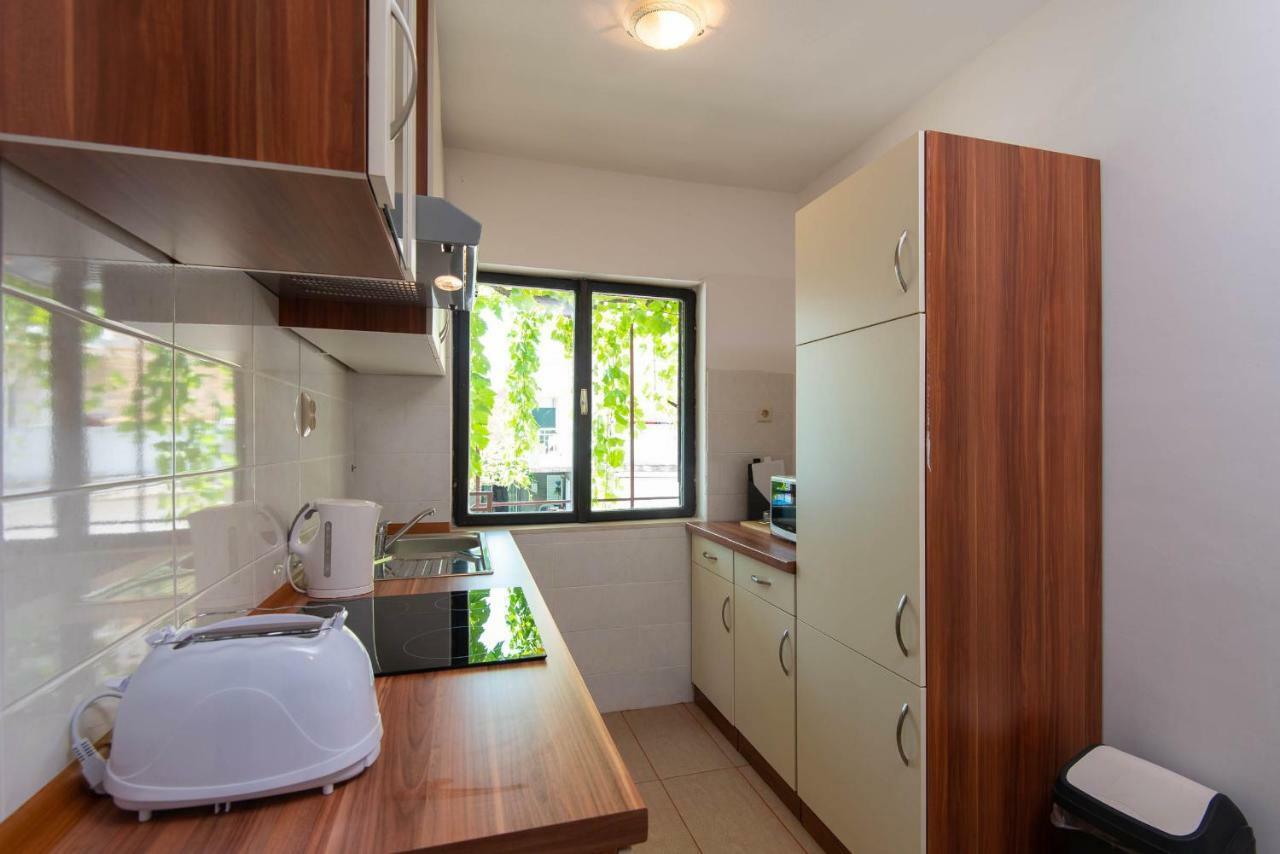 Apartments Ljiljana Orebić Eksteriør bilde
