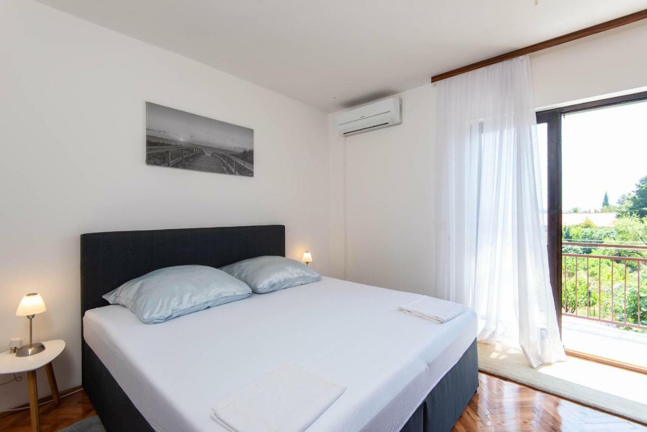 Apartments Ljiljana Orebić Eksteriør bilde